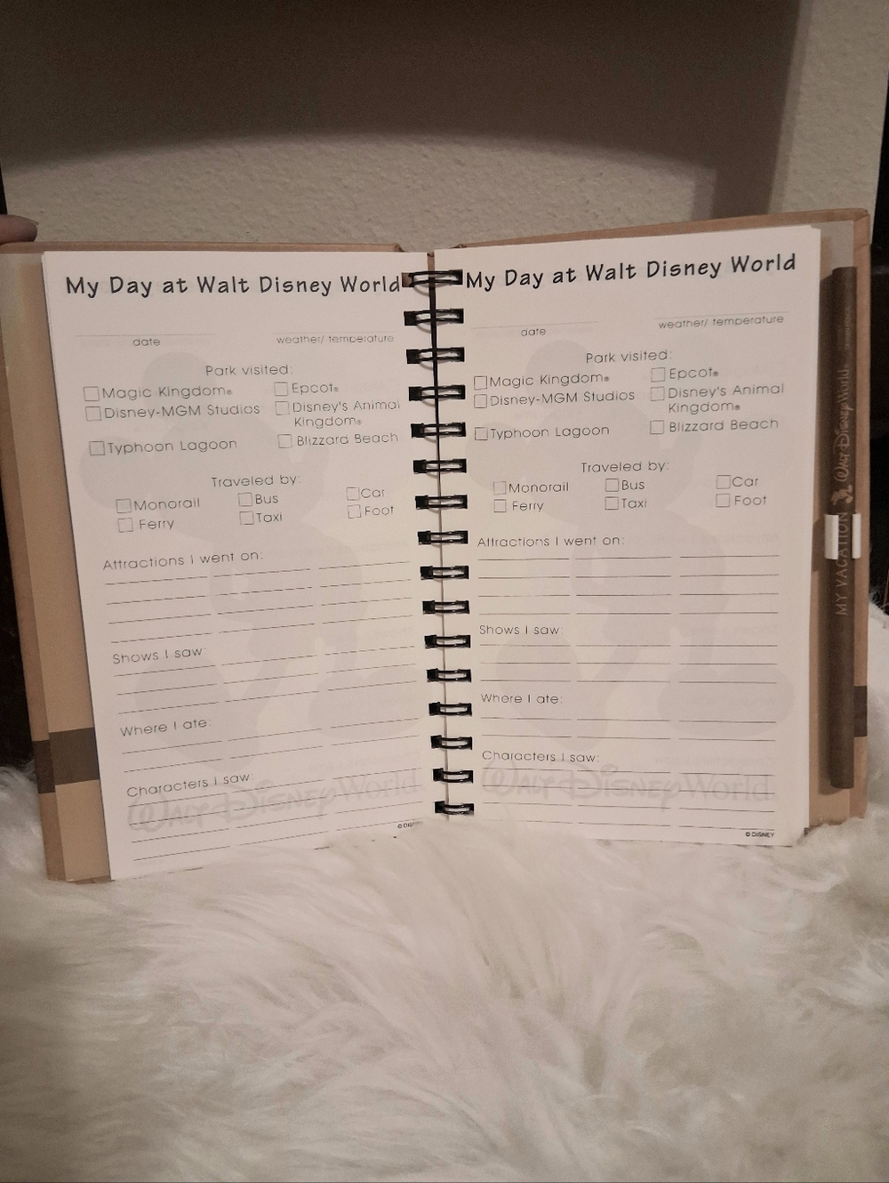 NWOT Vintage Vacation Journal Walt Disney World - Picture 4 of 10